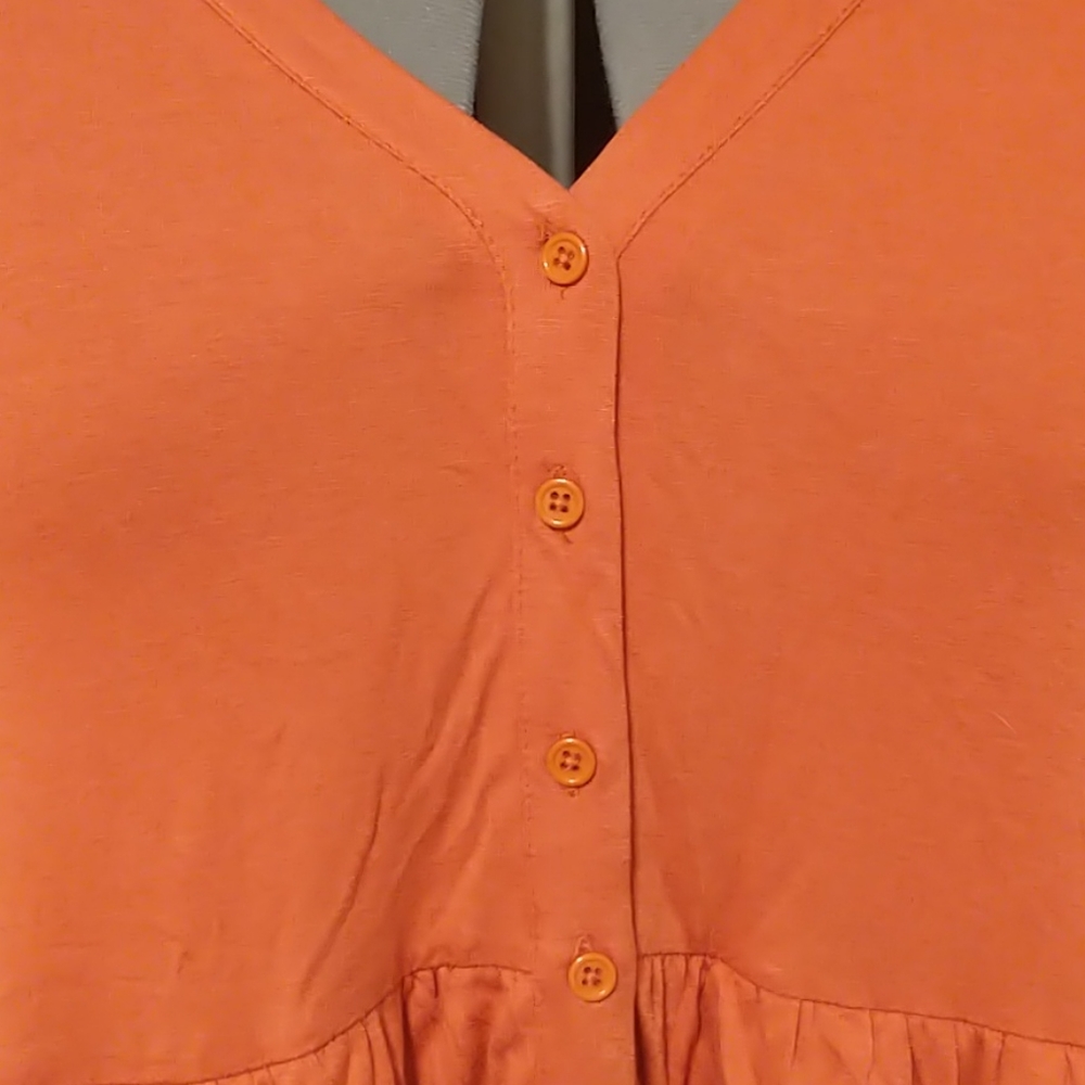 NWT Torrid Ruffle Top - Picture 2 of 5